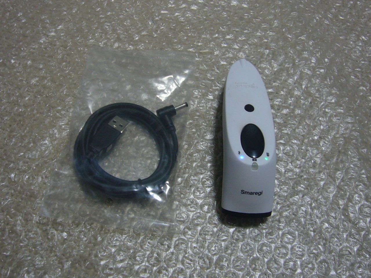 □ソケットモバイル バーコードリーダー S700 ホワイト□充電ドック付