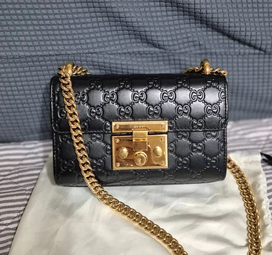 GUCCI グッチ マイクロシマ パドロック スモール ショルダーバッグ 純正