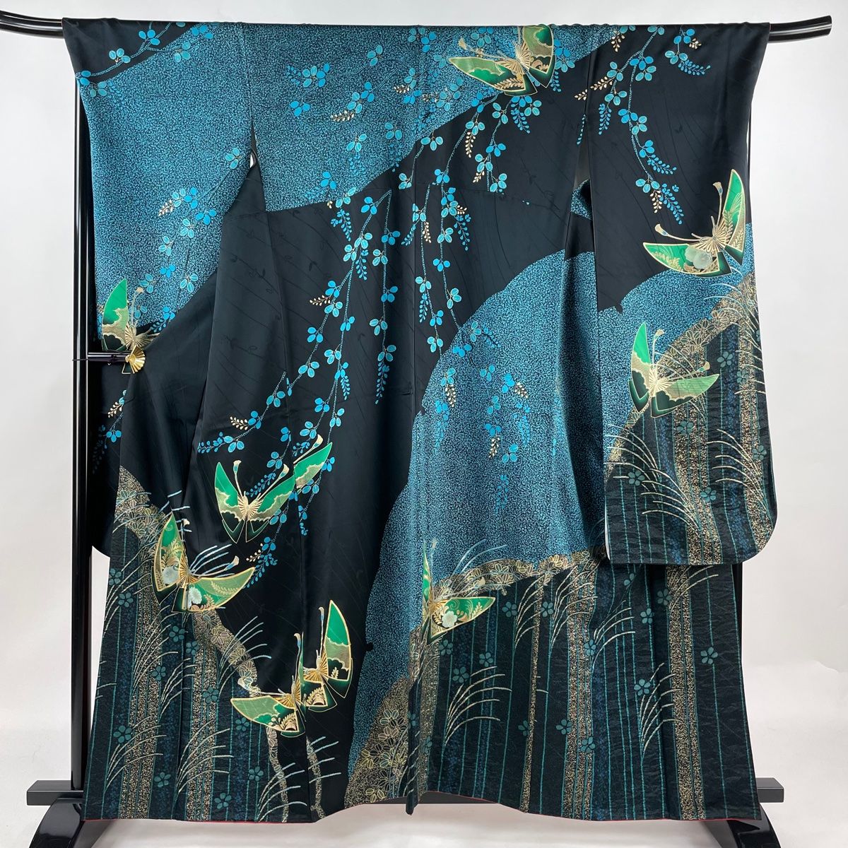 贈り物 正絹 裄丈66.5cm 身丈162cm 振袖 美品 【中古】 名品 着物 - 着物 