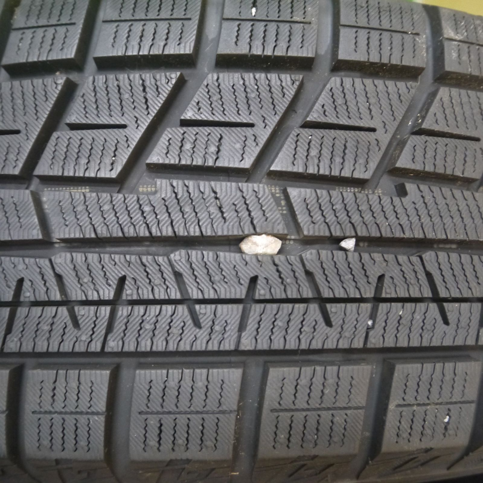 【バリ溝】195/65R15 ヨコハマ IG60 スタッドレス 3本セット バリ溝☆ ヨコハマ スタッドレス 195/65R15 アイスガード6 YOKOHAMA