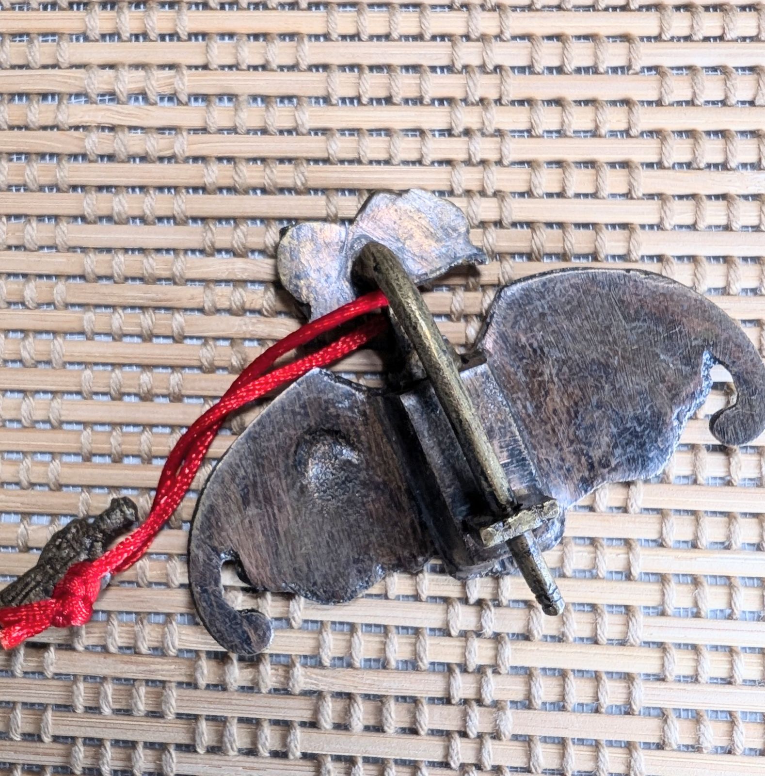 お値下げ】 再入荷1点！ちょっとシュール＆レトロ アンティーク調 錠前