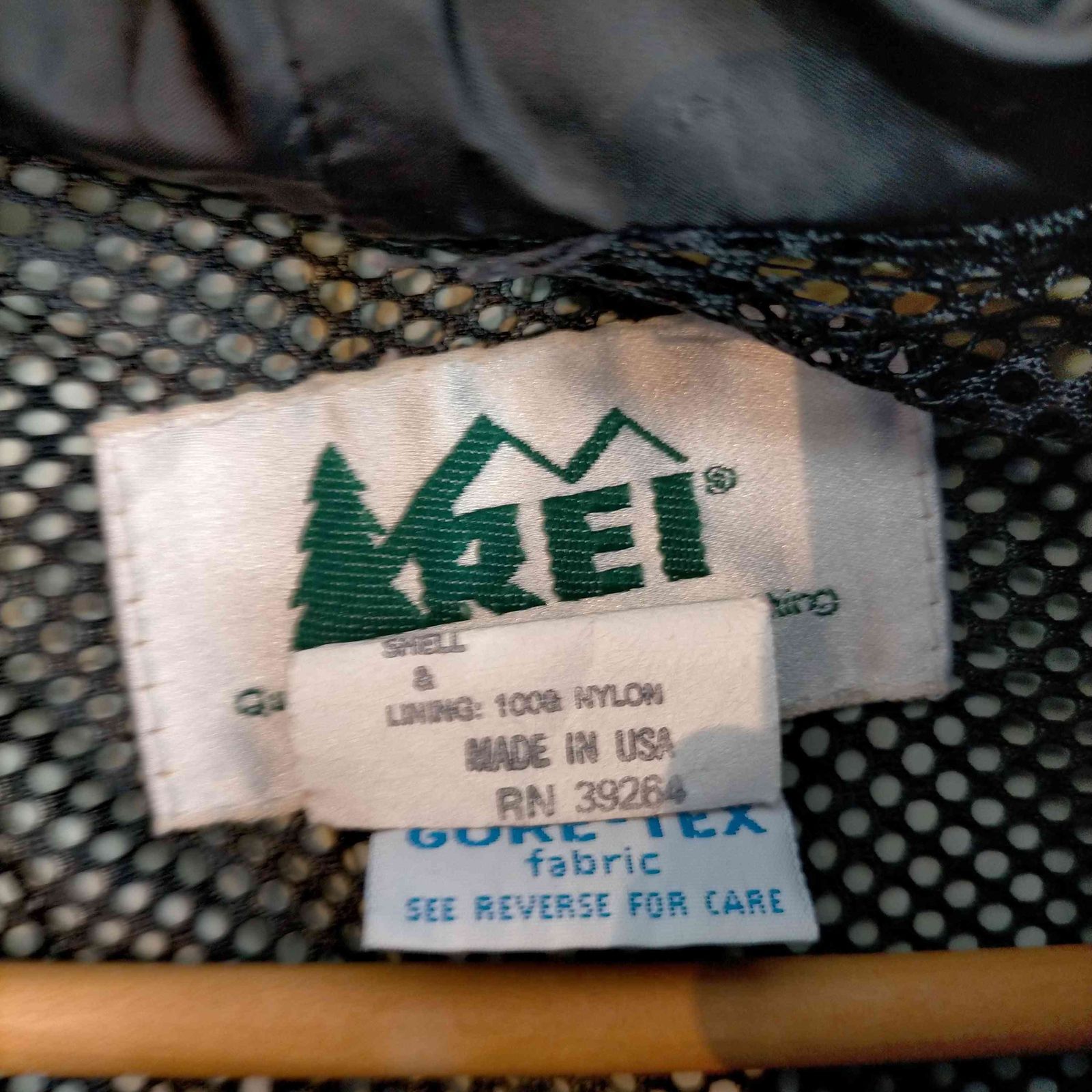 レイ REI 90S MADE IN USA GORE‐TEX ナイロンアノラックパーカー メンズ import：L