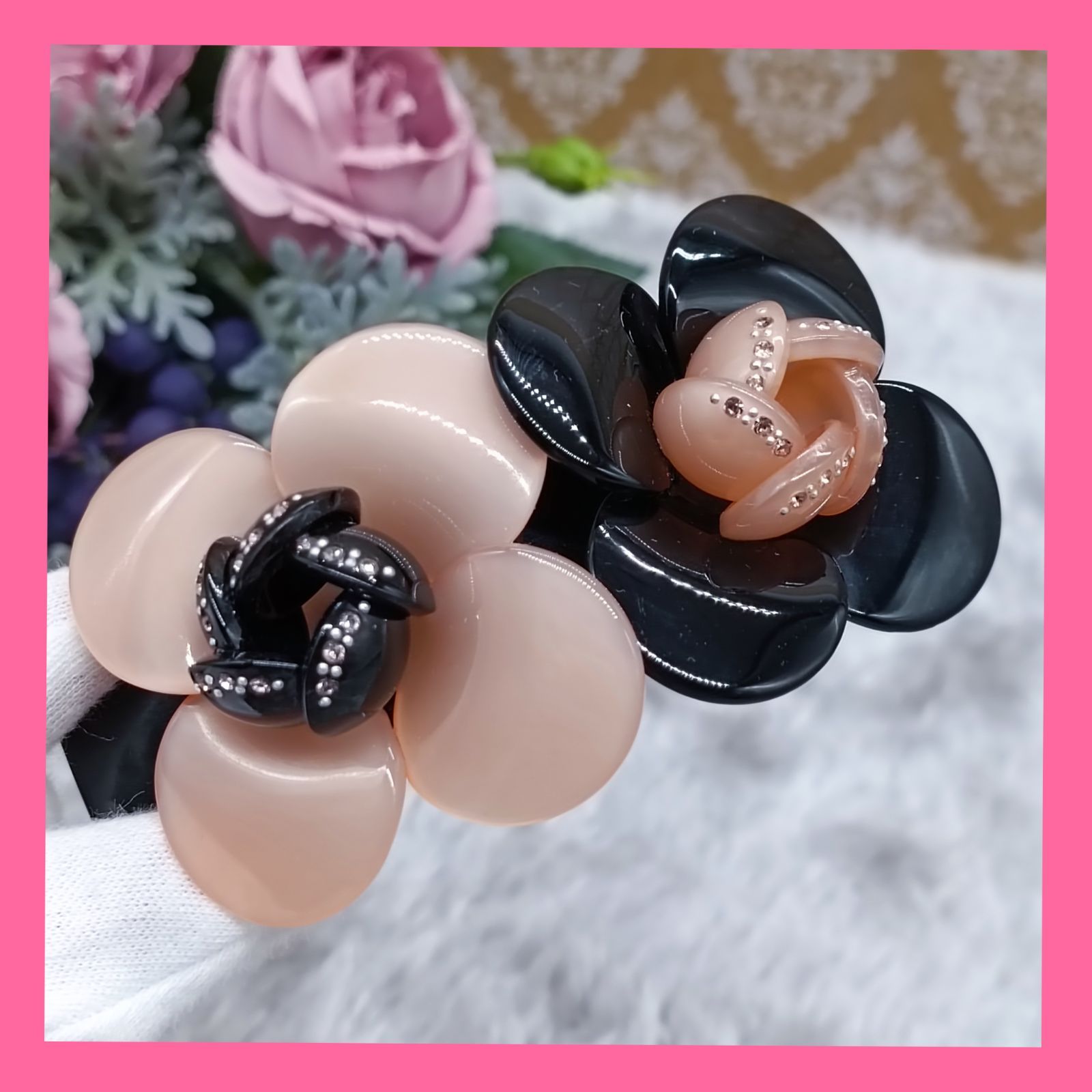ALEXANDRE DE PARIS アレクサンドル ドゥ パリ バレッタ フラワー ツイン スワロフスキークリスタル バイ ピンク系 ブラック ヘアアクセサリー 最短 いたします 517