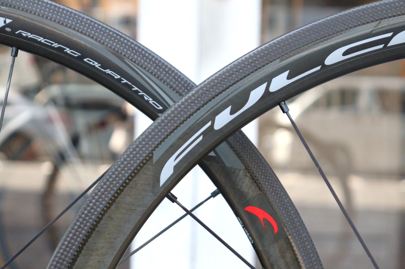 フルクラム クアトロカーボン ac3 レーシング クアトロカーボン AC3 2019 | フルクラム（FULCRUM