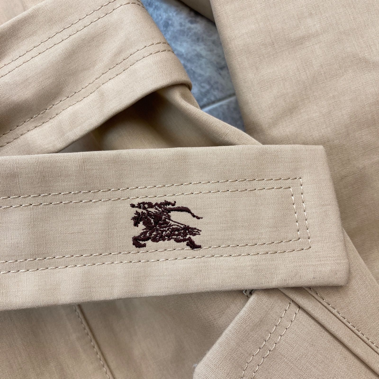 ✨美品✨バーバリーブルーレーベル❣️トレンチコート　38　ベージュ　ノバチェック BURBERRY BLUE LABEL トレンチコート ノバチェック 38 - メルカリ