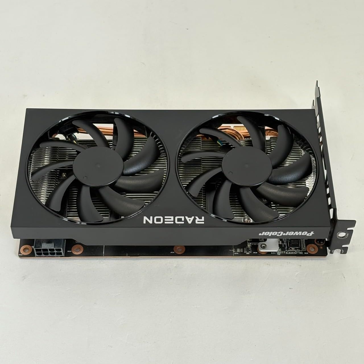 玄人志向　AMD Radeon RX 6600 グラフィックスカード ASRock，GIGABYTE，玄人志向からRX 6600搭載カードが発売。価格は5万円