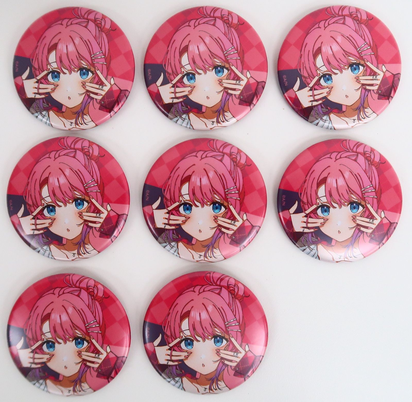 倉持めると ファッショナブルオータム 缶バッジ まとめ売り 8個 にじさんじ 倉持めると ファッショナブルオータム ランダムマット