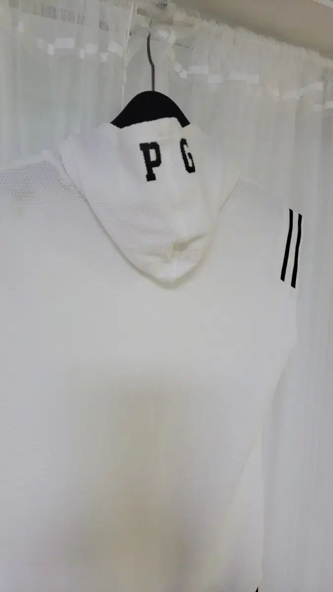 美品★PEARLY GATES フード付きベスト ホワイト PEARLY GATES フード付きベスト ホワイト パーリーゲイツ ベスト