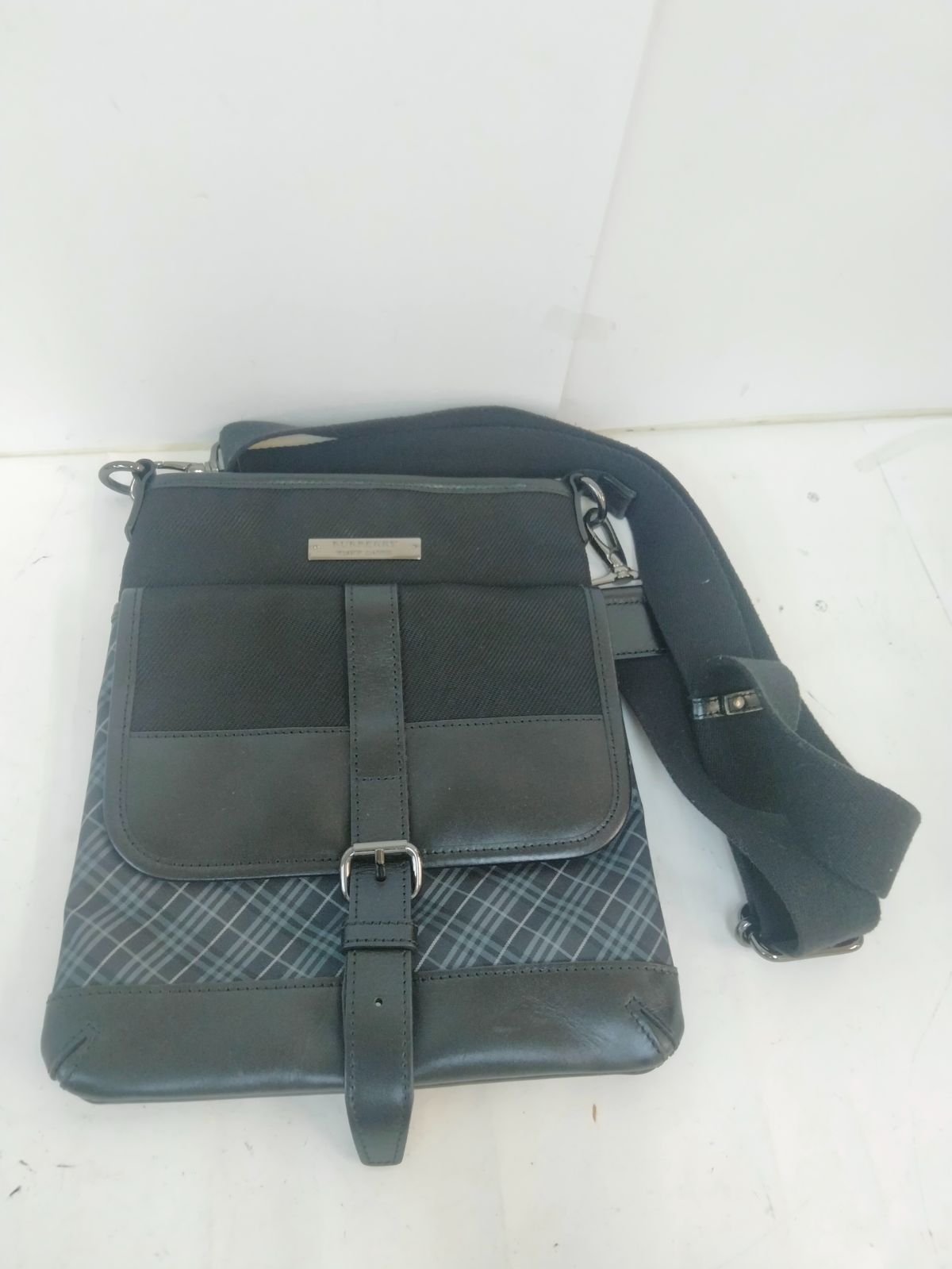 Burberry Black Label(バーバリーブラックレーベル) ショルダーバッグ