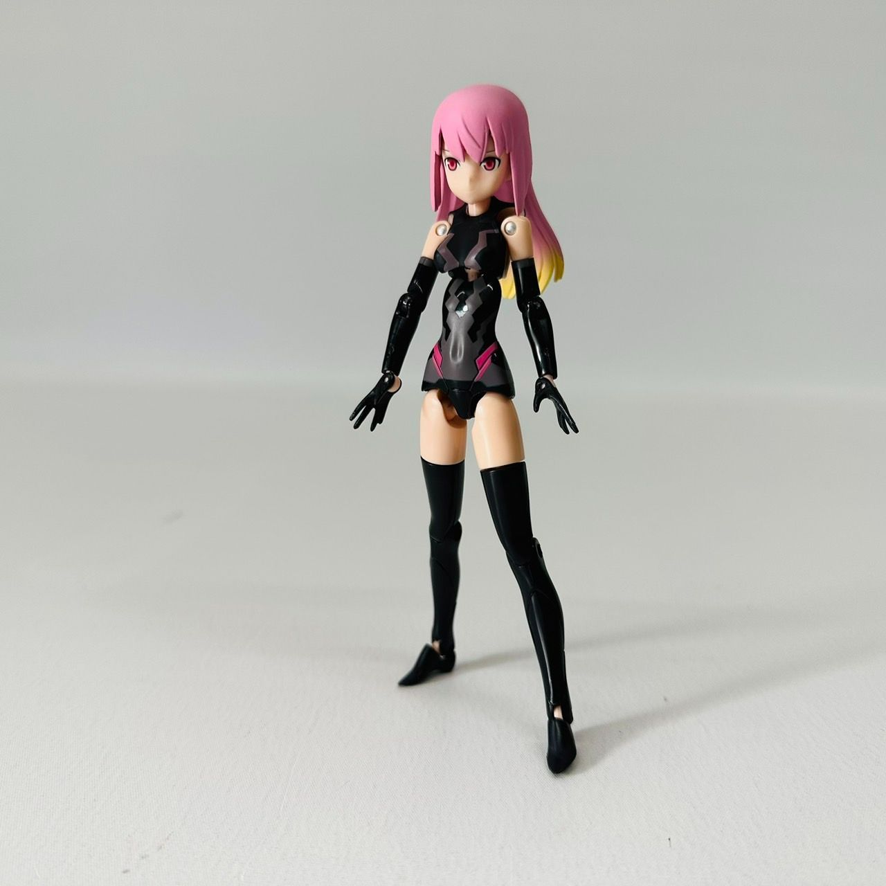 武装神姫 オールベルン ガーネット コナミ 武装神姫 剣士型MMS オールベルン ガーネット レビュー - YOの玩具箱