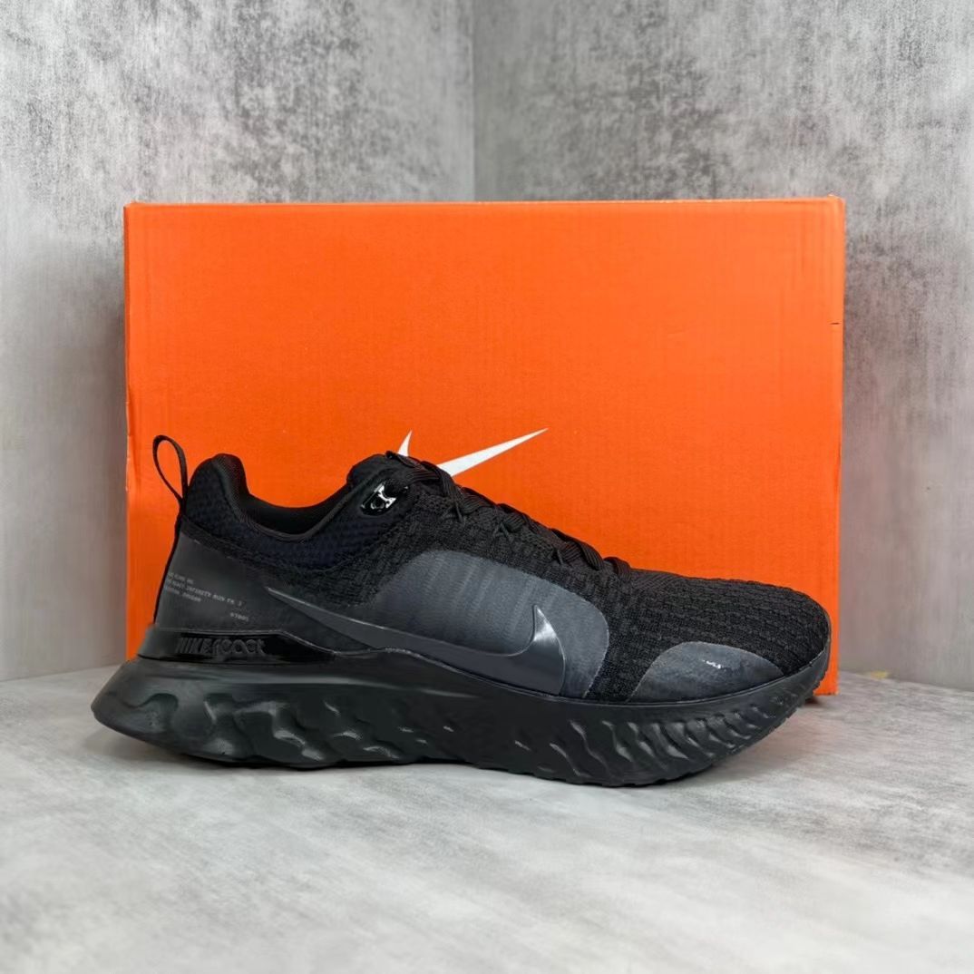 NIKE REACT INFINITY RUN 3 PREMIUM  (AR29464)