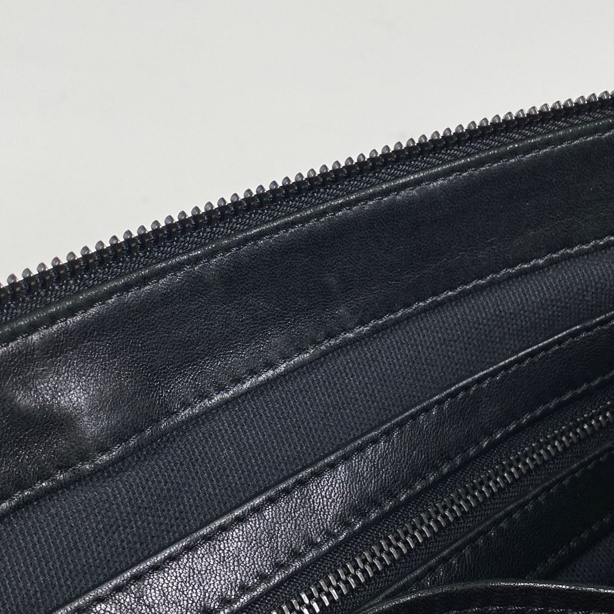 ジミーチュウ JIMMY CHOO ロゴ クラッチバッグ セカンドバッグ スター 星柄 スタッズ クラッチバッグ レザー ブラック ゴールド シルバー レディース DECORATOM_COM_BR