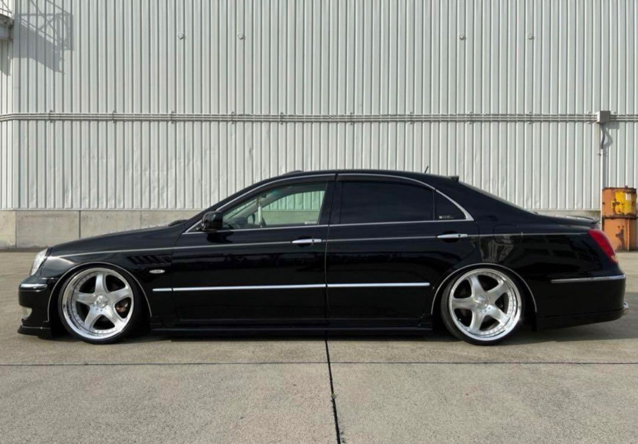 最新作！ 18 マジェスタ フルエアロキット 本物 ジャンクション  