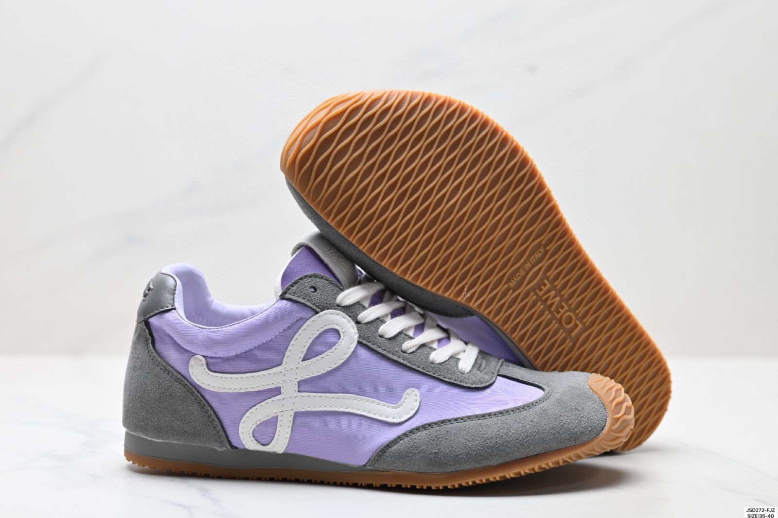 Loewe☆関税込☆Ballet 2.0 スエードトリム スニーカー LOEWE Ballet Runner 2.0 logo-appliquéd leather and suede