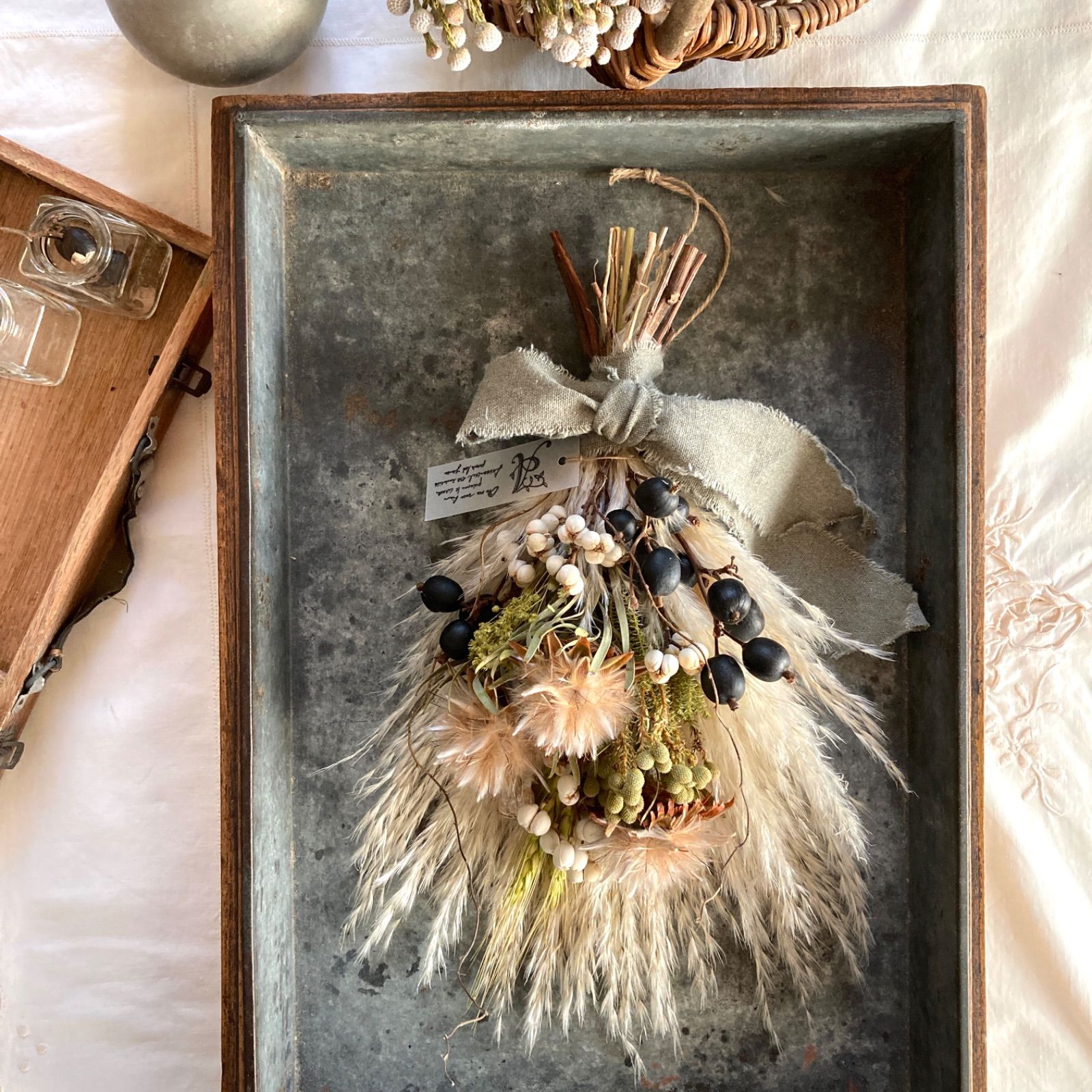 ネイティブフラワーとパンパスグラス 小さめナチュラルスワッグ(30  