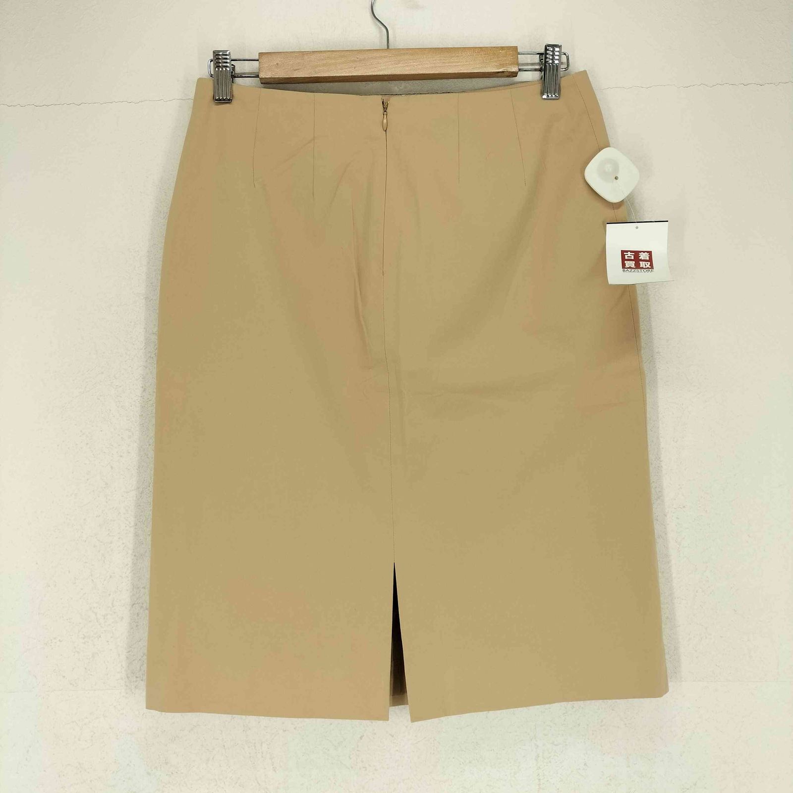 フェラガモ　スカート FERRAGAMO(フェラガモ) スカート(レディース) - 海外通販のBUYMA