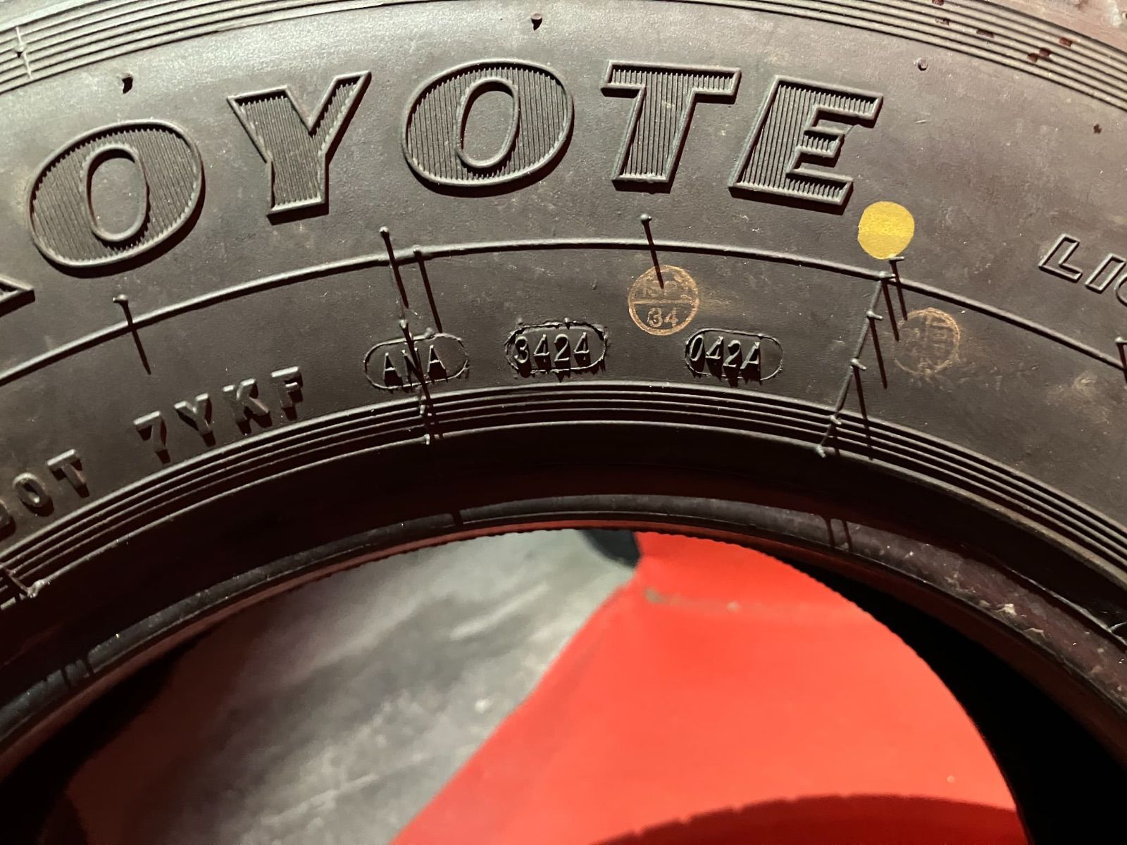 新車外し トラックサマータイヤ