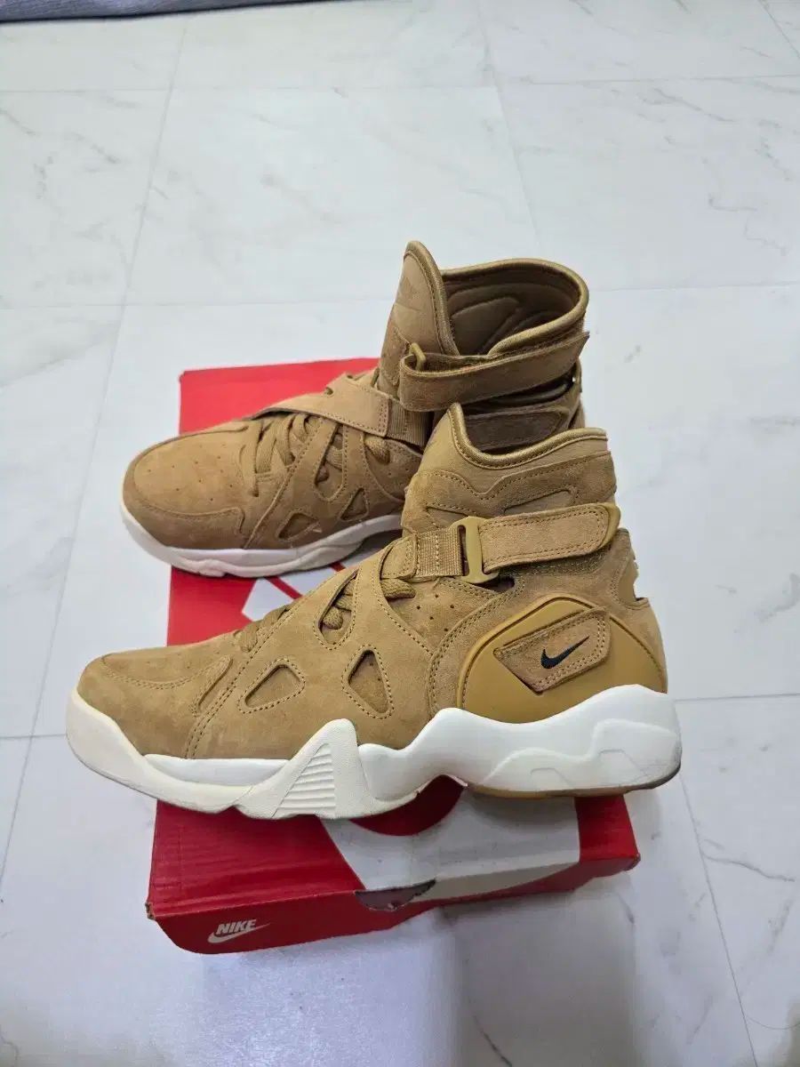 265 NIKE アンリミテッド FLAX テンジャン