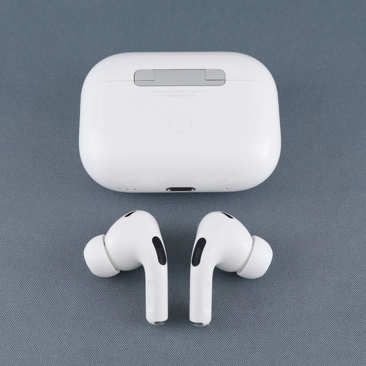 Apple AirPods Pro 第二世代 USED超美品 エアーポッズ プロ ワイヤレス