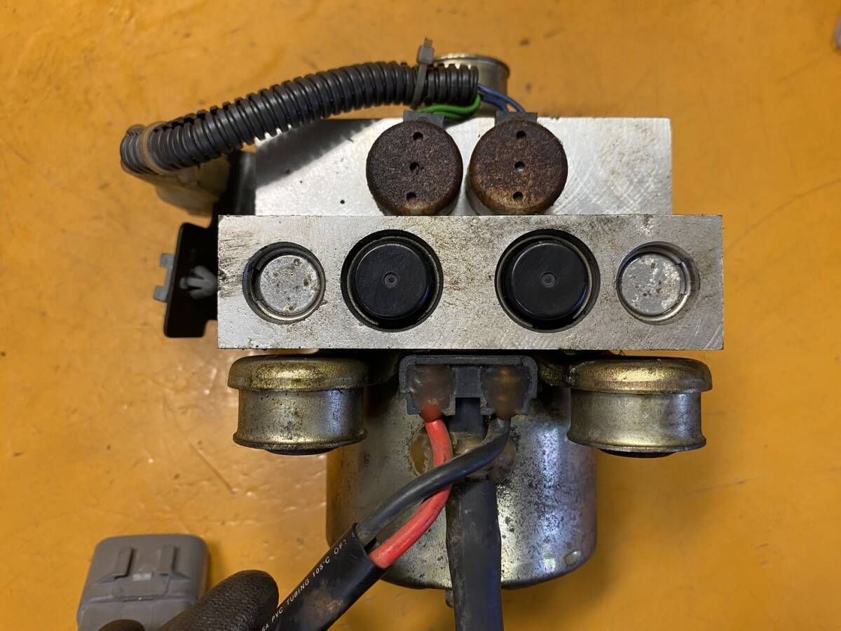 たー LN1 50Ah 55066 / L1 HELLA ヘラー バッテリー (適合 SLX-5K 55054