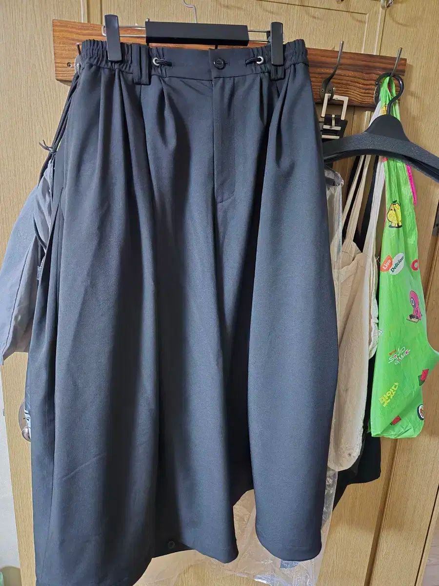 SONGZIO HOMME ソンジオ オム 25ss プリーツ クロップド ワイド 76