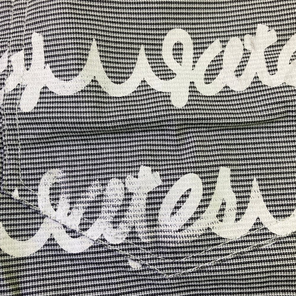 【パーリーゲイツ】ボーダー柄総柄×ロゴマーク ストレッチゴルフハーフパンツL パーリーゲイツ】人気ロゴマーク×花柄フラワー総柄 ストレッチゴルフ