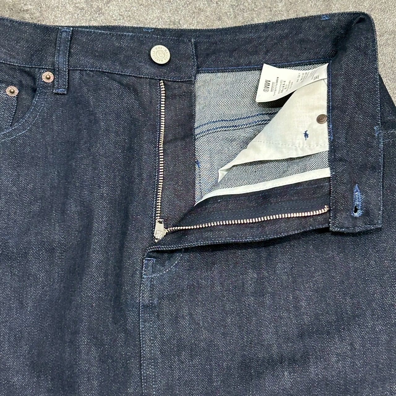 メゾンマルジェラ エムエムシックス