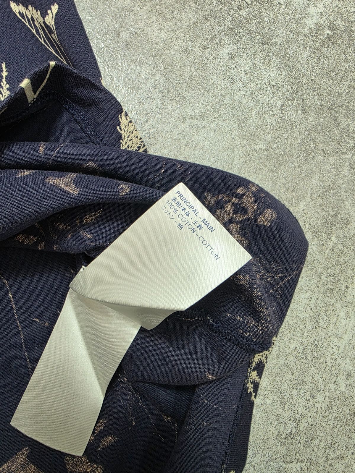 LOUIS VUITTON (ルイヴィトン)20SS LV リーフ ディスチャージ LOUIS VUITTON (ルイヴィトン)20SS LV リーフ ディスチャージ