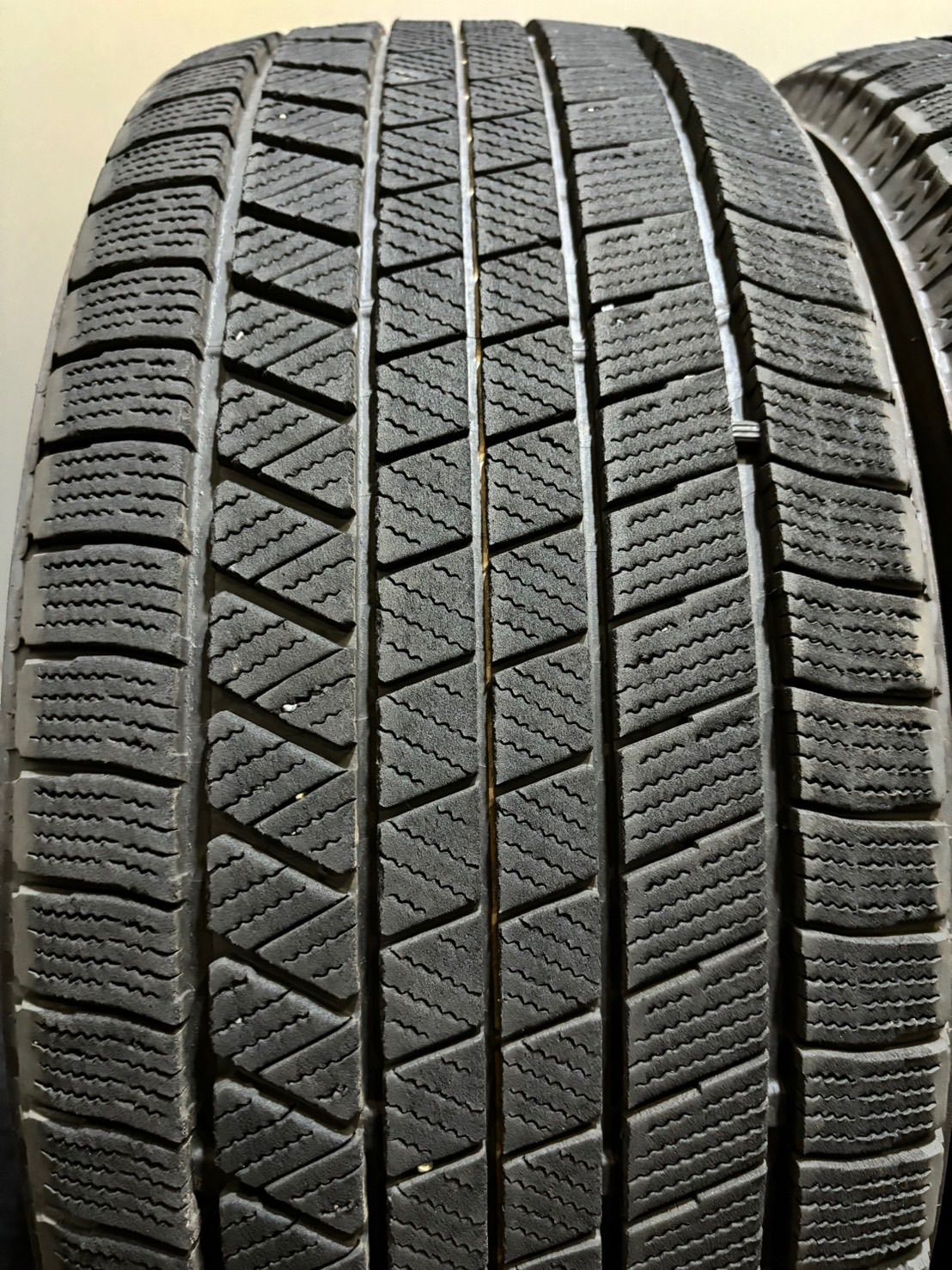 ★225/55R17 BRIDGESTONE/VRX3 21年製 スタッドレス 4本 ブリヂストン ブリザック XV フォレスター セルシオ マジェスタ (南7-G693)