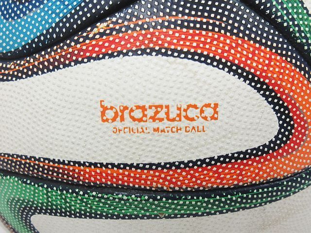 アディダス adidas サッカーボール ブラズーカ brazuca ブラジル リオ 
