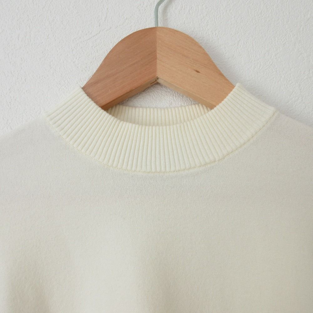 美品 BLUE LABEL CRESTBRIDGE ブルーレーベルクレストブリッジ ウォームレーヨンストレッチニットトップス カットソー 38 ホワイト レディース 古着 中古 美品 BLUE LABEL CRESTBRIDGE ブルーレーベルクレストブリッジ