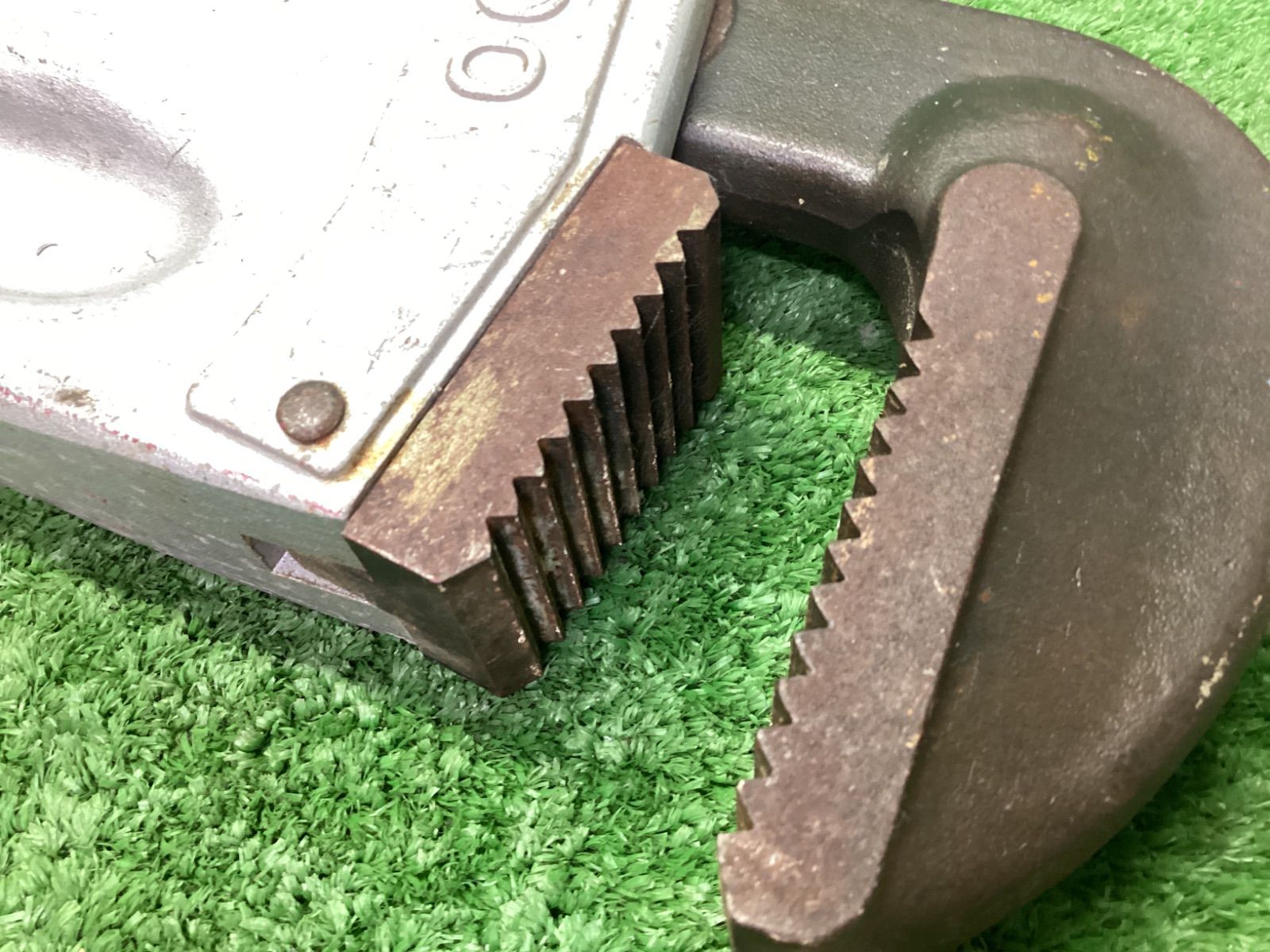 アルミ製ストレートパイプレンチ AP900