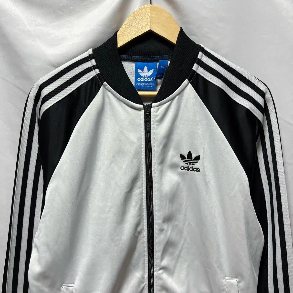 100 adidas