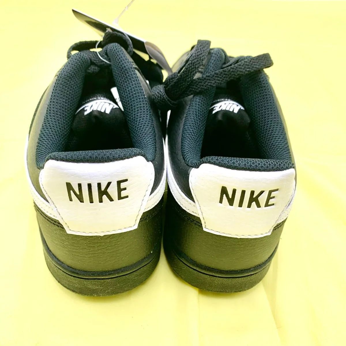 開封済・未使用品】NIKE ( ナイキ ) コート ビジョン ロー COURT