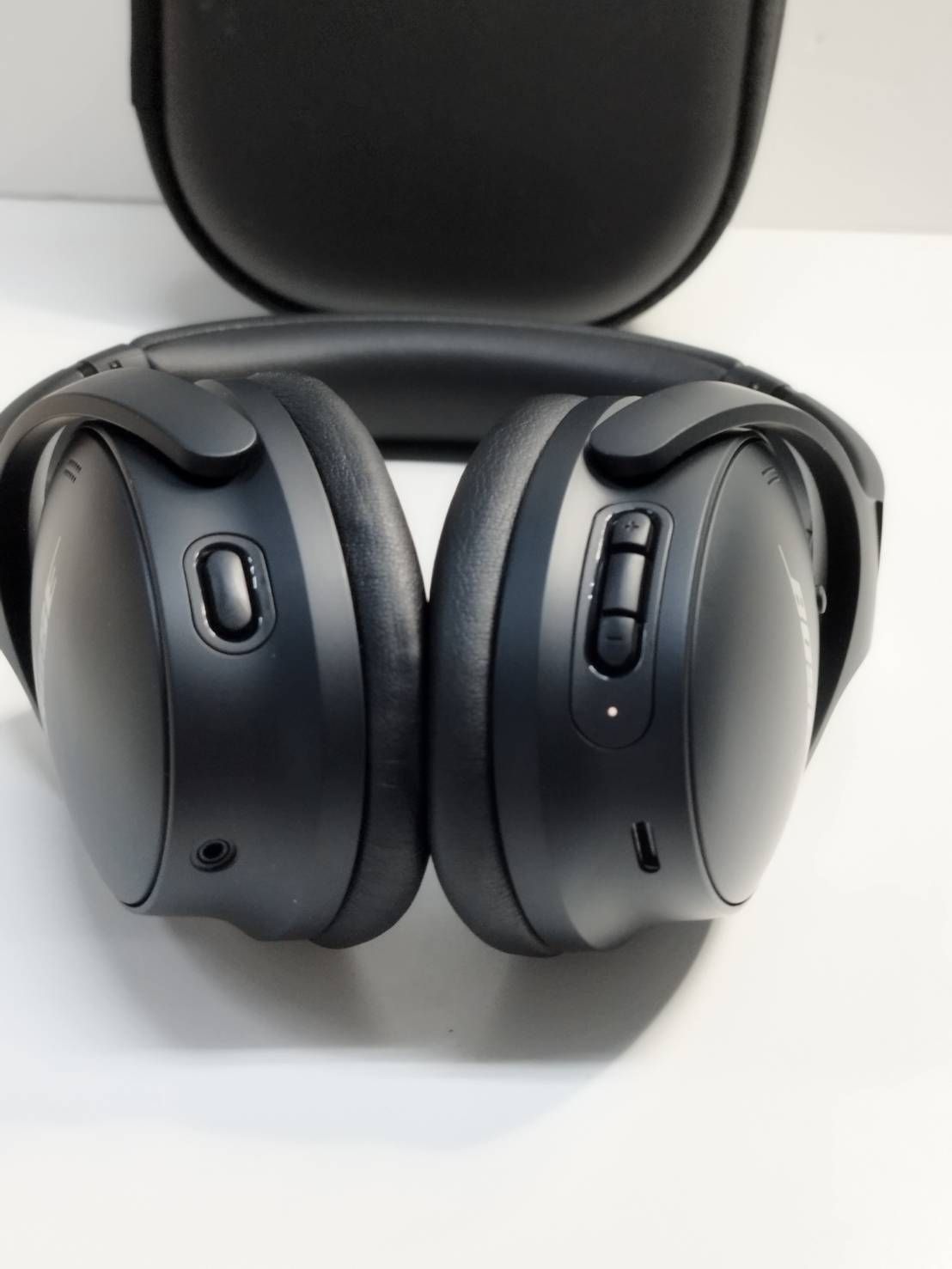 【超美品】Bose QuietComfort 45 ワイヤレスヘッドホン BOSEのワイヤレスヘッドホン「QuietComfort 45」は、ノイズキャンセ