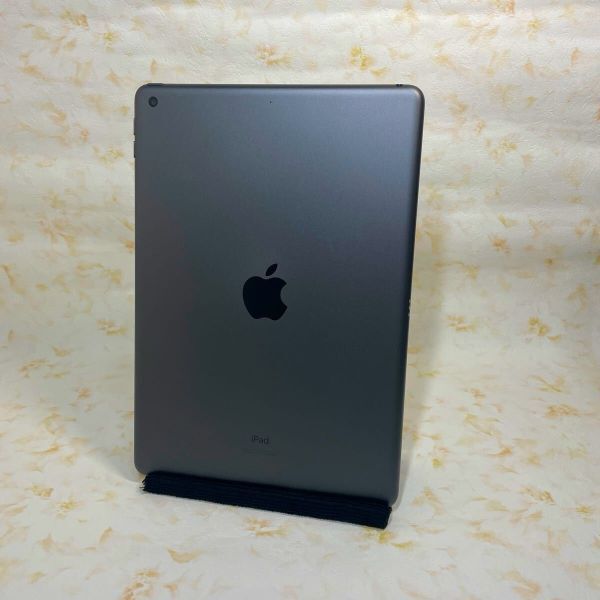 As YY3 iPad-10.2inch 9世代 Wi-Fi64GB GLAY バッテリー残量96