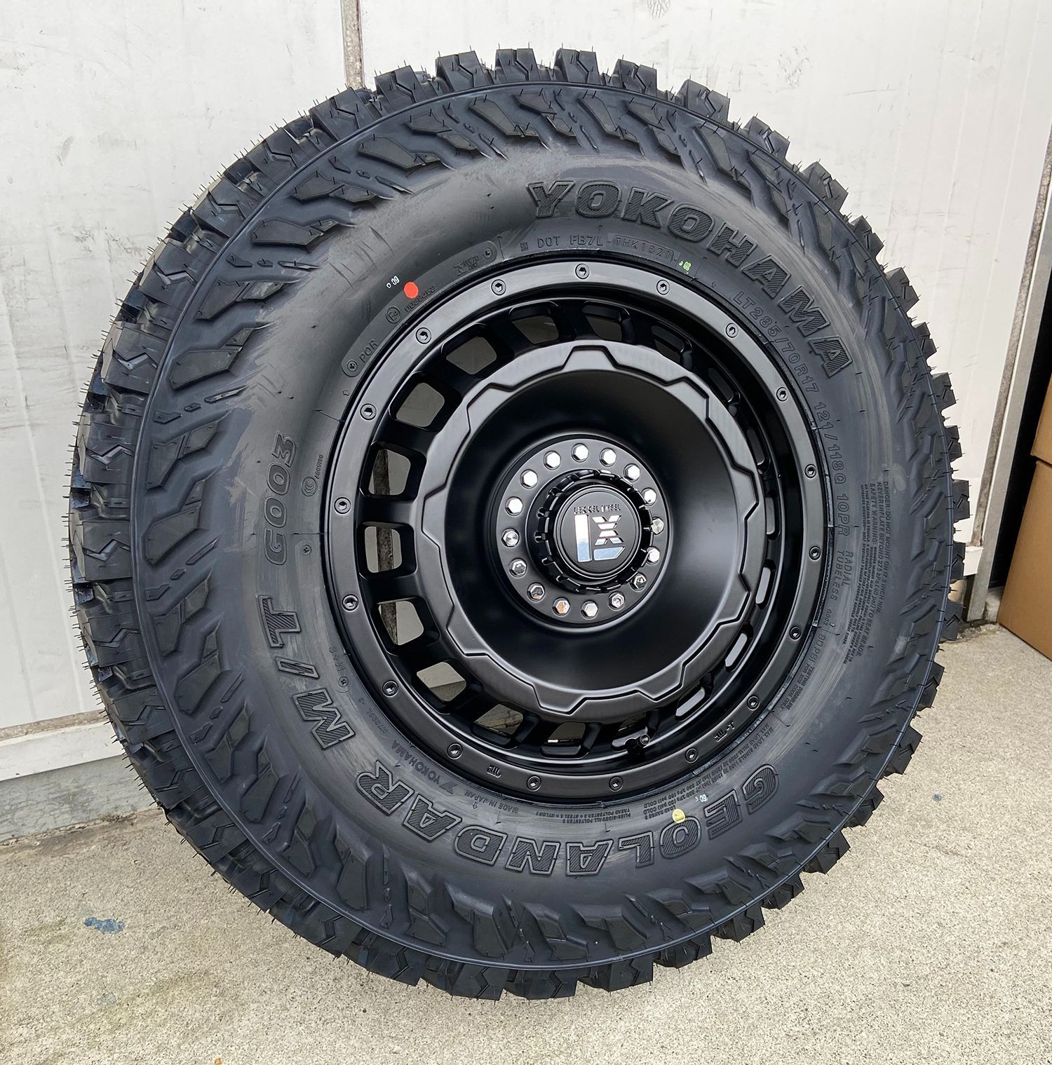 新規出店ヨコハマ ジオランダー G003 M/T 265/70R17 285/70R17 プラド ハイラックス サーフ FJ タイヤホイール 17インチ Balano ラジアルタイヤ