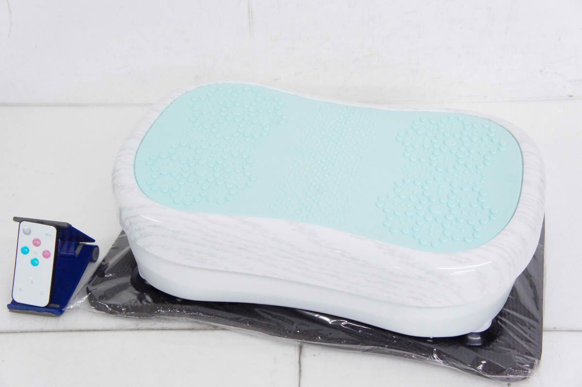 新品未使用！　再お値下げしました‼️　ブルブルボーテ　ホワイトミント ブルブルボーテ ホワイトミント 美品 乗ってるだけ！ブルブルボーテ