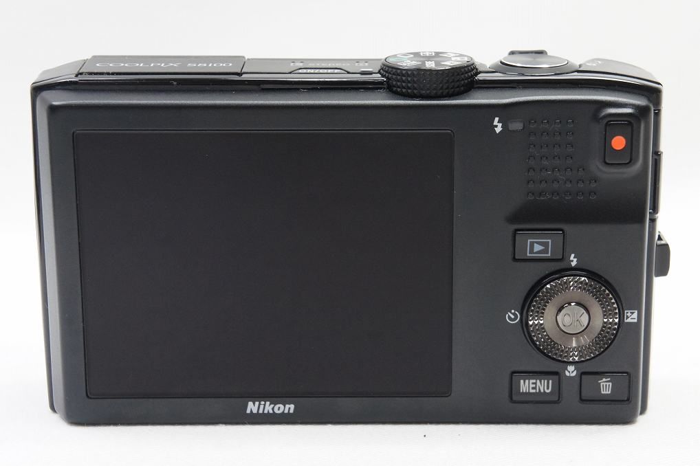 コンパクトデジタルカメラ