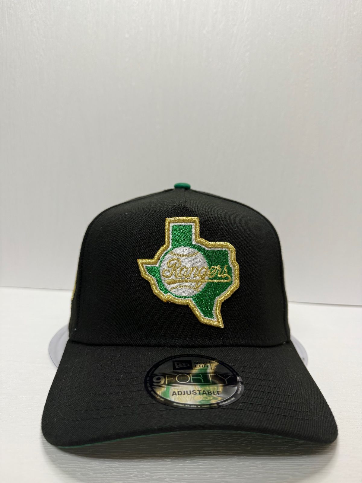 Newera テキサスレンジャーズ 40thアニバーサリー 9forty A-FRAME スナップバックキャップ ブラックカラー