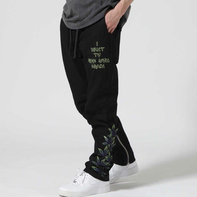 刺繍デザイン ミリタリーパンツ