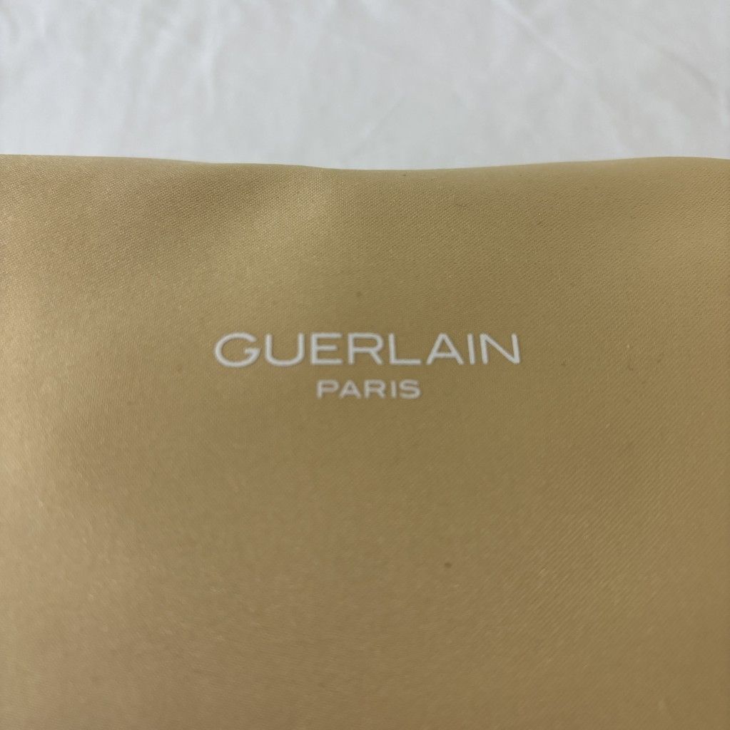 GUERLAIN ゲラン コスメポーチ 化粧ポーチ 旅行用ポーチ ベージュ 無地