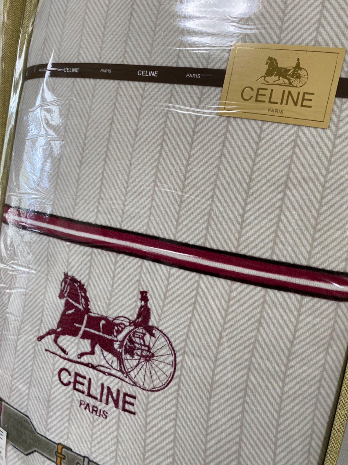 CELINE 合繊掛けふとん 140×190cm 2枚入 CELINE 合繊掛けふとん 140×190cm 2枚入