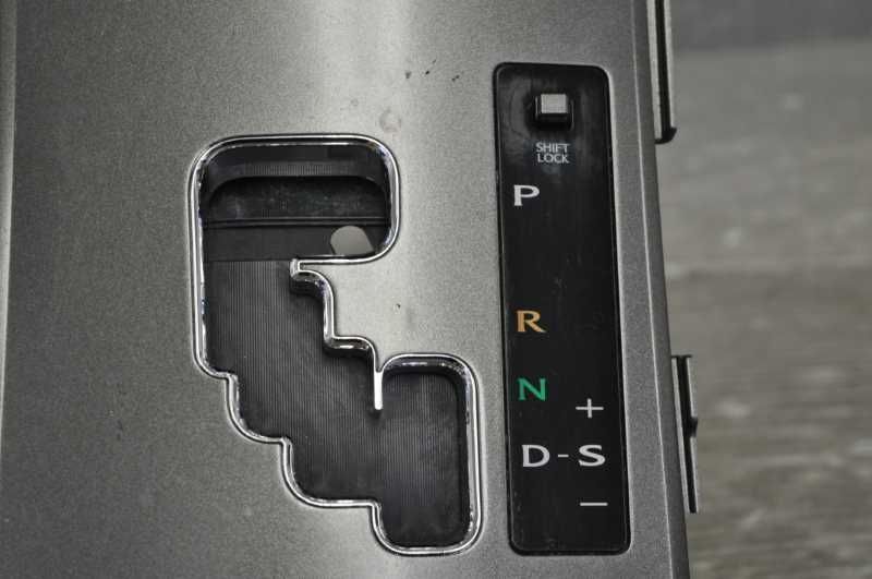 ドリンクホルダー センターコンソール