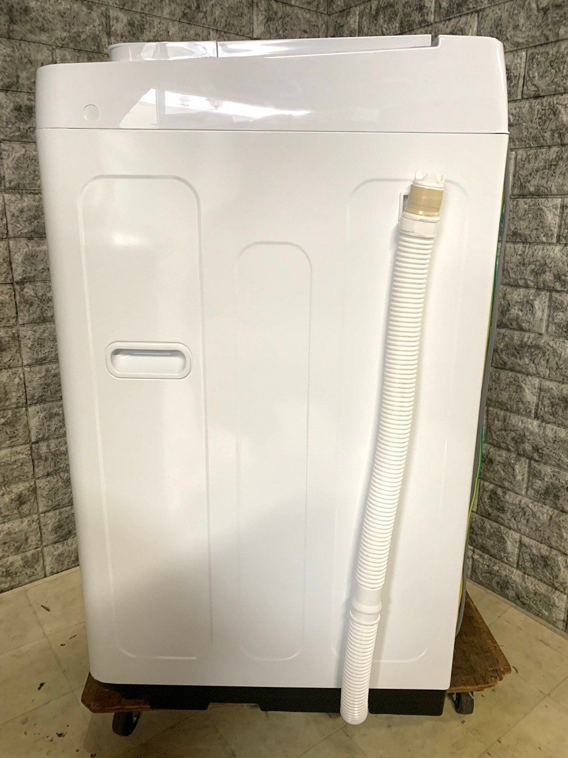 全国送料無料☆3か月保証付き☆洗濯機☆2022年☆Hisense☆HW-E5504☆S  