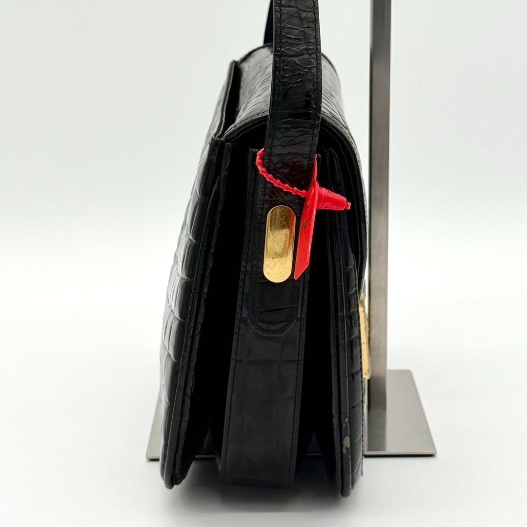 【良品】CELINE クロコ型押し 馬車金具 セミショルダーバッグ ブラック 良品】CELINE クロコ型押し 馬車金具 セミショルダーバッグ ブラック