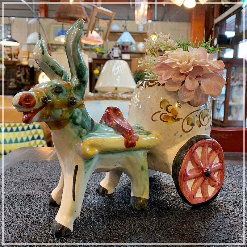 陶器製 馬車と人形の置物　　RE2541-1 陶器製 馬車と人形の置物 RE2541-1