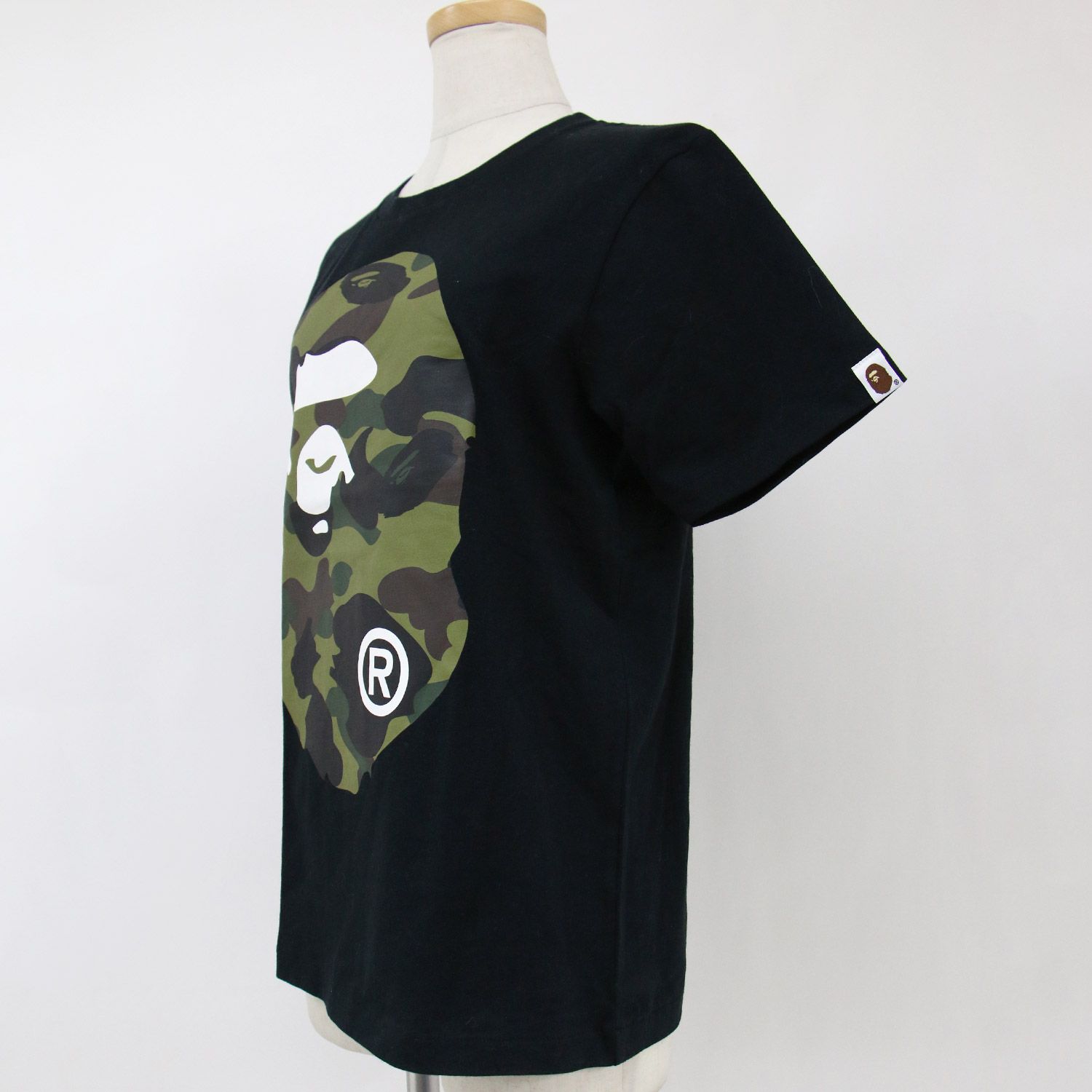 A BATHING APE ア ベイシング エイプ Tシャツ ブラック 黒 S 半袖 クルーネック プリント カモフラ 猿迷彩 コットン 綿 トップス  カットソー カジュアル【レディース】