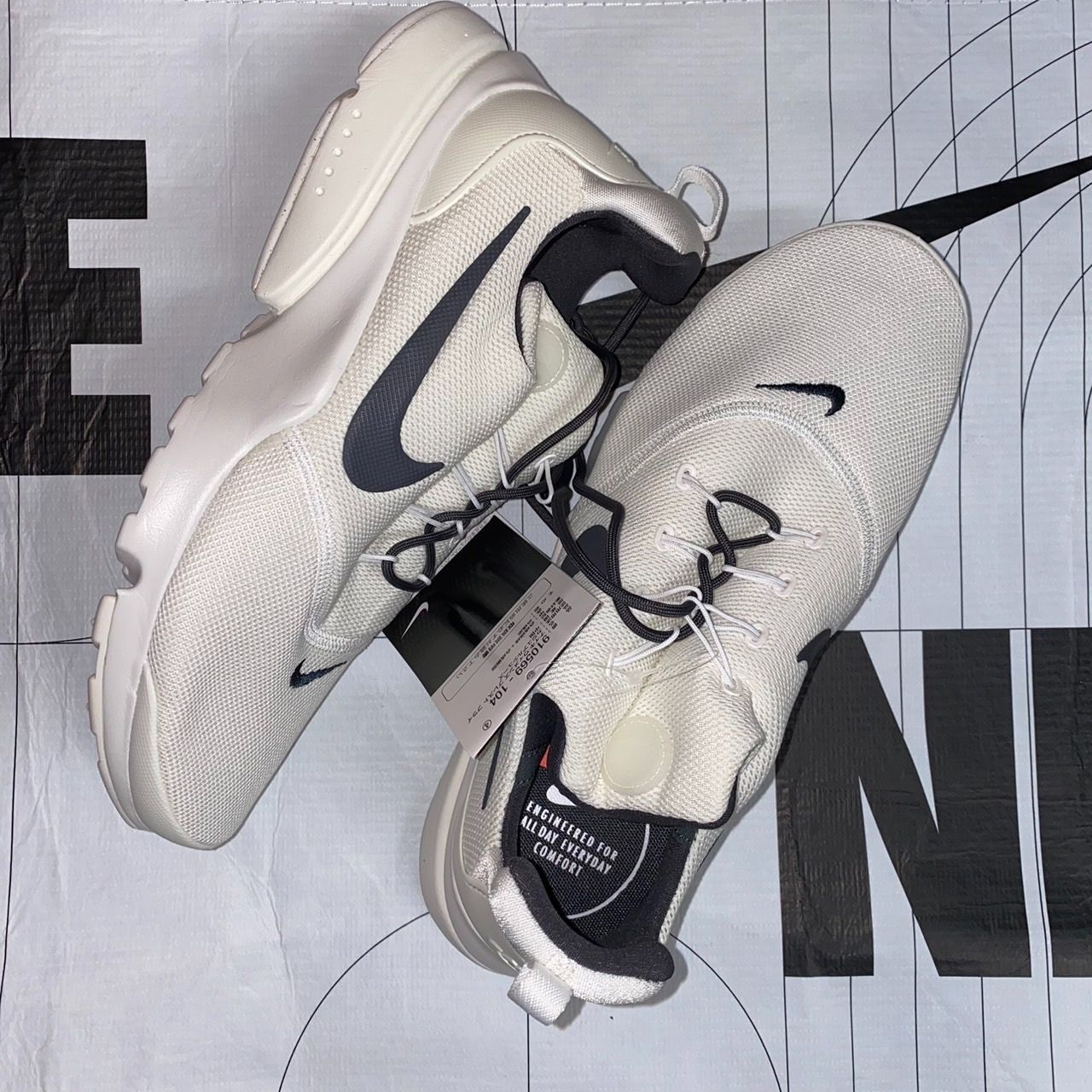 NIKE WMNS PRESTO FLY ナイキ プレスト フライ スニーカー