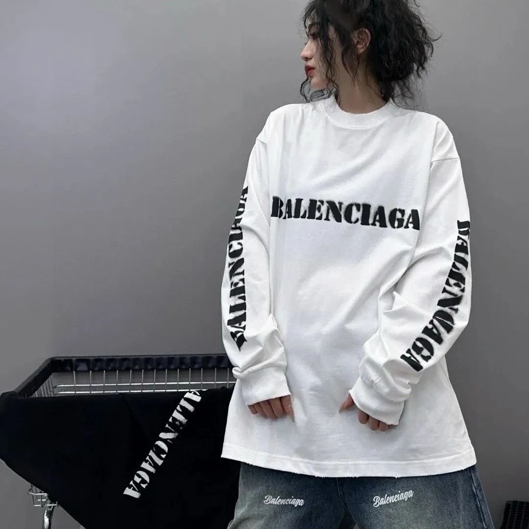 Balenciaga バレンシアガ 24ss両面ぼかし文字ロゴプリントカップル丸首長袖Tシャツ